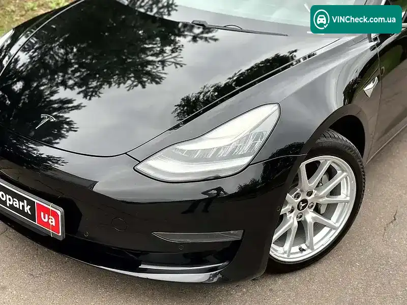 Tesla Model 3 2018, фото з оголошення 1 з 20, VIN 5YJ3E1EA3JF078457