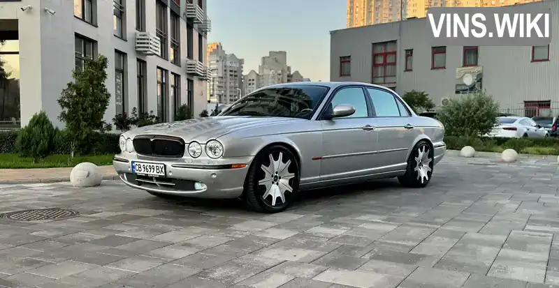 Jaguar XJ 2004, фото з оголошення 2 з 21, VIN SAJAA72P15SG39170