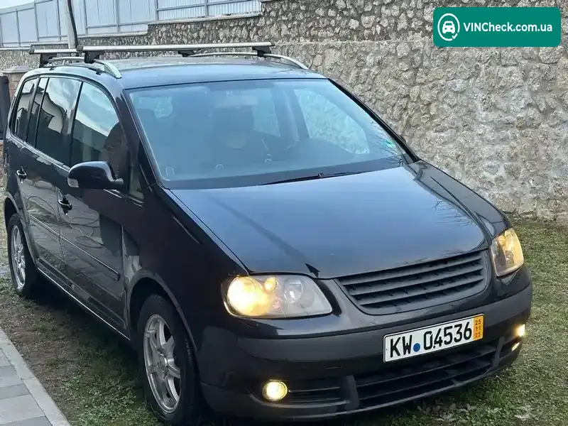 Volkswagen Touran 2004, фото з оголошення 2 з 20, VIN WVGZZZ1TZ3W005133