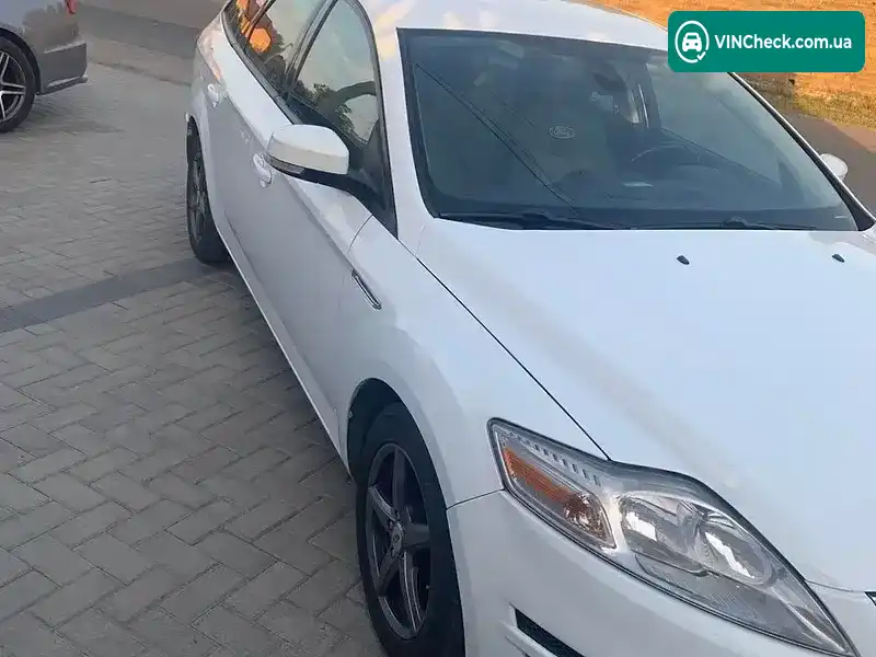 Ford Mondeo 2013, фото з оголошення 2 з 18, VIN WF0GXXGBBGDG58514