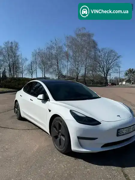 Tesla Model 3 2021, фото з оголошення 2 з 21, VIN 5YJ3E1EB6MF981408