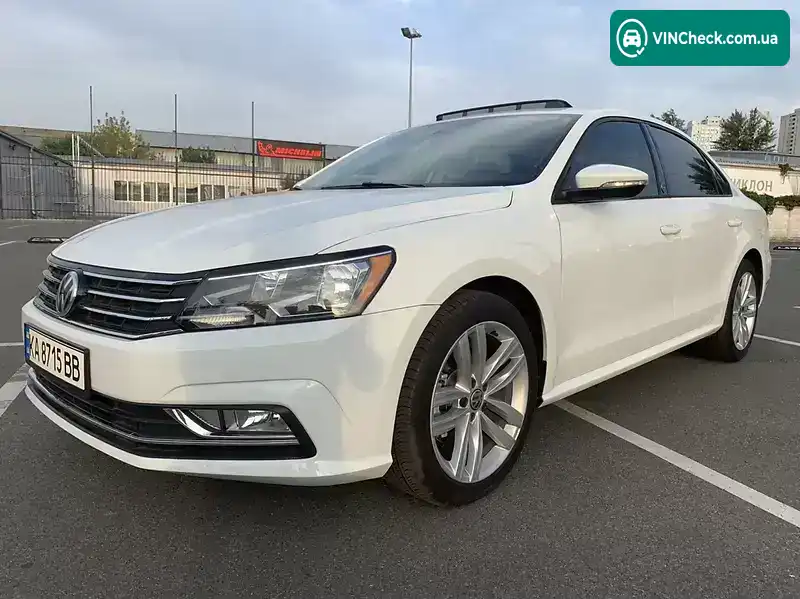 Volkswagen Passat 2018, фото з оголошення 2 з 20, VIN 1VWLA7A39KC004896
