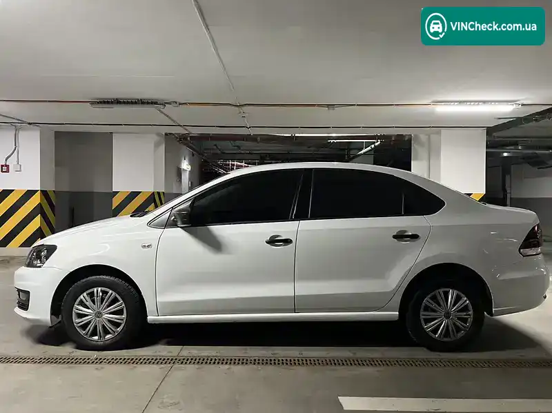 Volkswagen Polo 2018, фото з оголошення 2 з 20, VIN XW8ZZZ61ZKG017747