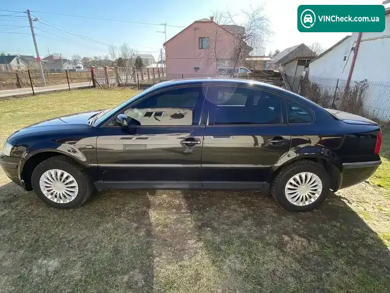 Volkswagen Passat 1997, фото з оголошення 2 з 11, VIN WVWZZZ3BZWE039937