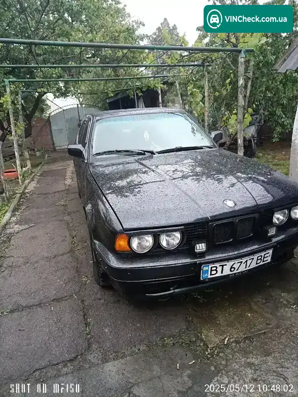 BMW 5 Series 1989, фото з оголошення 1 з 4, VIN WBAHC11060BC55075
