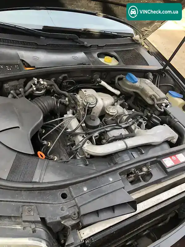Audi A6 2001, фото з оголошення 1 з 9, VIN WAUZZZ4B02N026372