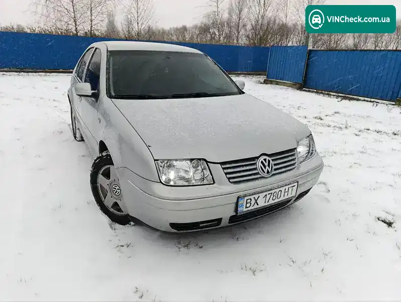 Volkswagen Bora 2000, фото з оголошення 2 з 21, VIN WVWZZZ1JZXW700088