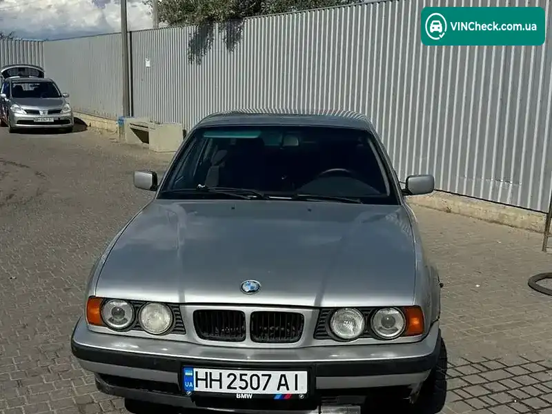 BMW 5 Series 1995, фото з оголошення 1 з 11, VIN WBAHB51080GH10280