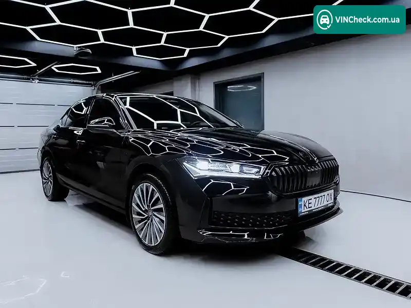Skoda Superb 2025, фото з оголошення 1 з 21, VIN TMBCR0NZ1TC023686