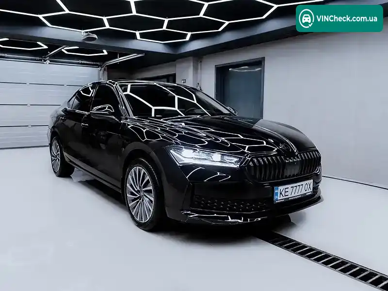 Skoda Superb 2025, фото з оголошення 2 з 21, VIN TMBCR0NZ1TC023686