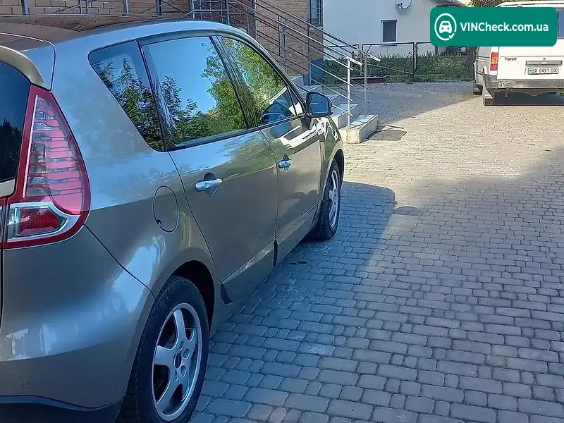 Renault Scenic 2010, фото з оголошення 2 з 18, VIN VF1JZ1S0643089509