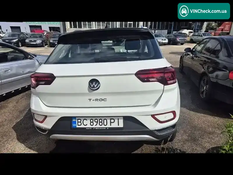 Volkswagen T-Roc 2022, фото з оголошення 2 з 10, VIN WVGZZZA1ZPV591923