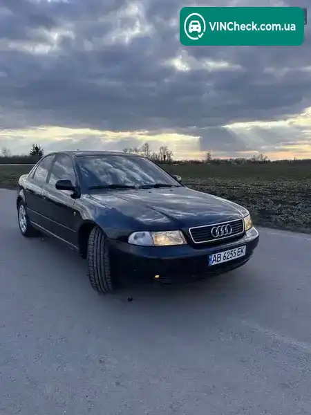 Audi A4 1998, фото з оголошення 2 з 21, VIN WAUZZZ8DZXA002705