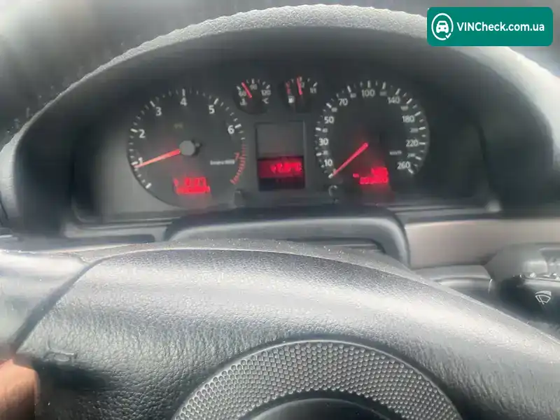 Audi A4 2000, фото з оголошення 1 з 20, VIN WAUZZZ8DZYA160885