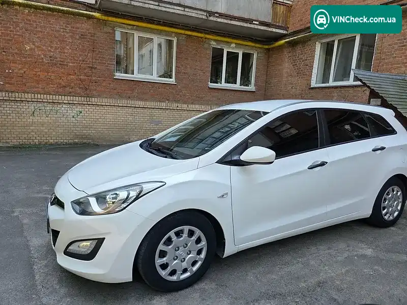 Hyundai i30 2014, фото з оголошення 2 з 7, VIN TMAD281RAEJ073820