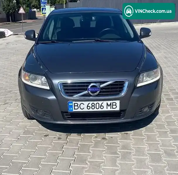 Volvo V50 2010, фото з оголошення 1 з 20, VIN YV1MW84E1B2612979