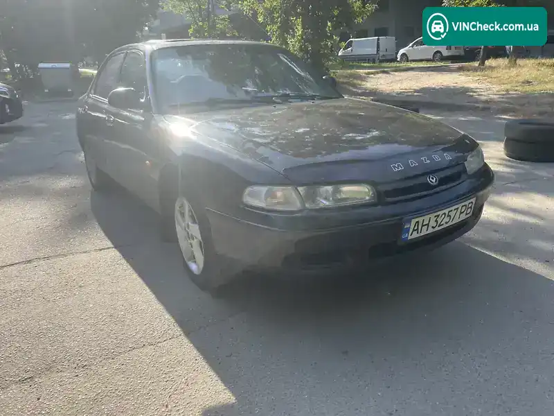 Mazda 626 1993, фото з оголошення 2 з 8, VIN JMZGE12J201139347
