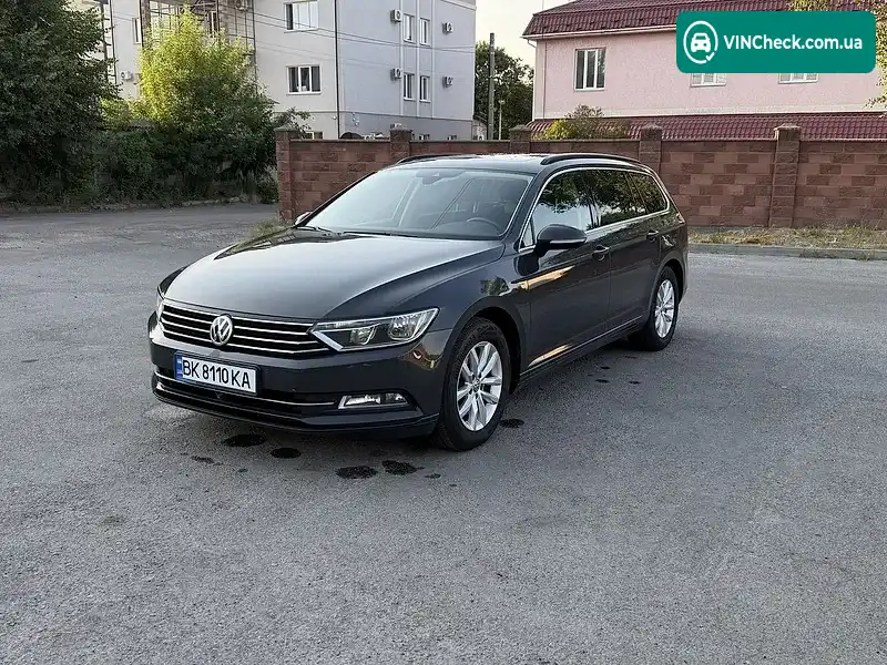 Volkswagen Passat 2016, фото з оголошення 1 з 19, VIN WVWZZZ3CZGP028002