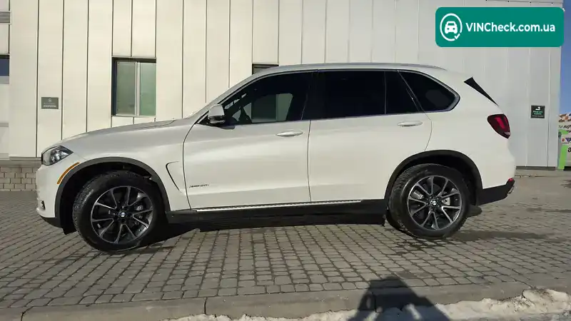 BMW X5 2015, фото з оголошення 1 з 20, VIN 5UXKR6C50F0J77843