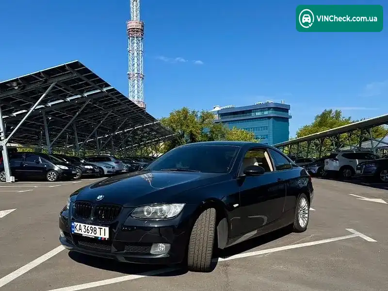 BMW 3 Series 2008, фото з оголошення 2 з 19, VIN WBAWA51000JP99711