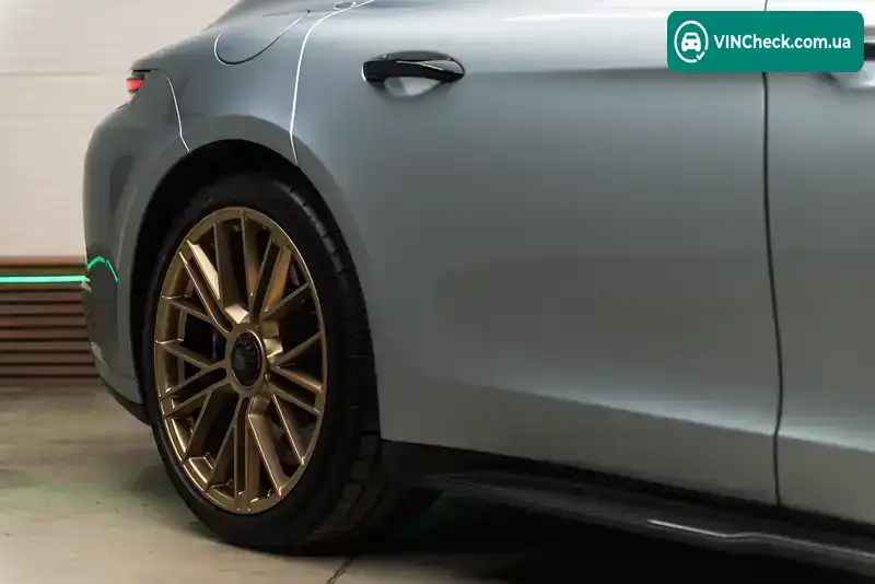 Porsche Panamera 2024, фото з оголошення 2 з 21, VIN WP0ZZZYAZRL110666