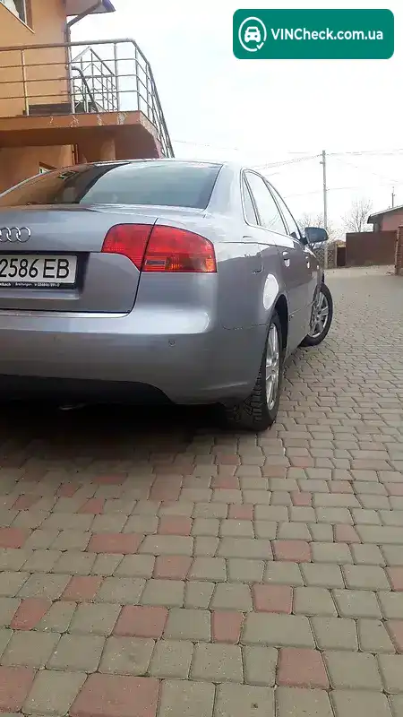 Audi A4 2005, фото з оголошення 2 з 13, VIN WAUZZZ8E65A509378