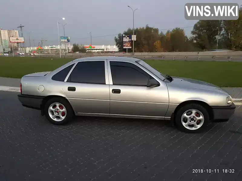 Opel Vectra 1991, фото з оголошення 2 з 17, VIN W0L000087N1045048