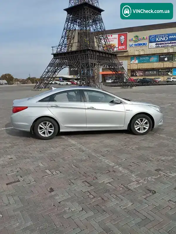 Hyundai Sonata 2011, фото з оголошення 2 з 15, VIN KMHEC41LBCA354123