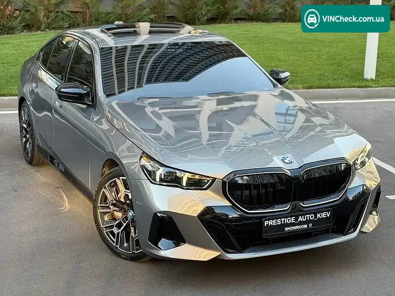 BMW 5 Series 2023, фото з оголошення 2 з 20, VIN WBA63FJ06RCR12546
