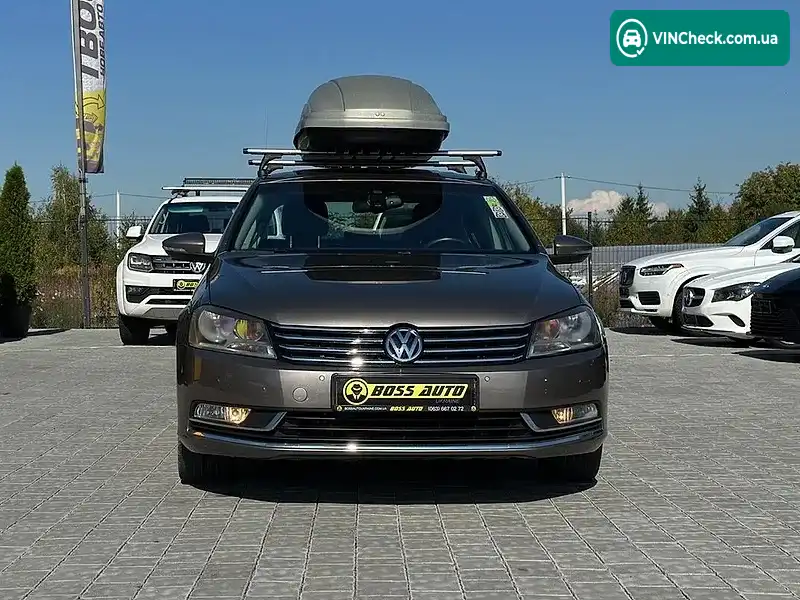 Volkswagen Passat 2010, фото з оголошення 2 з 20, VIN WVWZZZ3CZBP301513