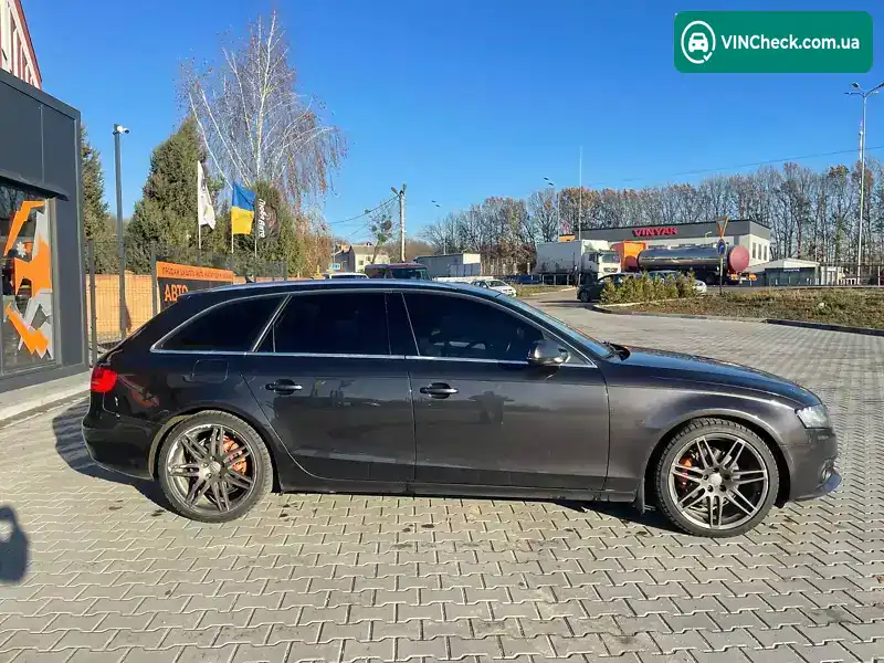 Audi A4 2011, фото з оголошення 2 з 8, VIN WAUZZZ8K4BA127500