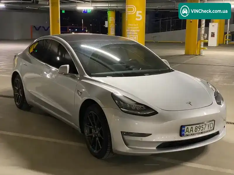 Tesla Model 3 2018, фото з оголошення 2 з 16, VIN 5YJ3E1EA4JF041398