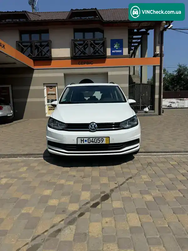 Volkswagen Touran 2017, фото з оголошення 2 з 20, VIN WVGZZZ1TZHW112345