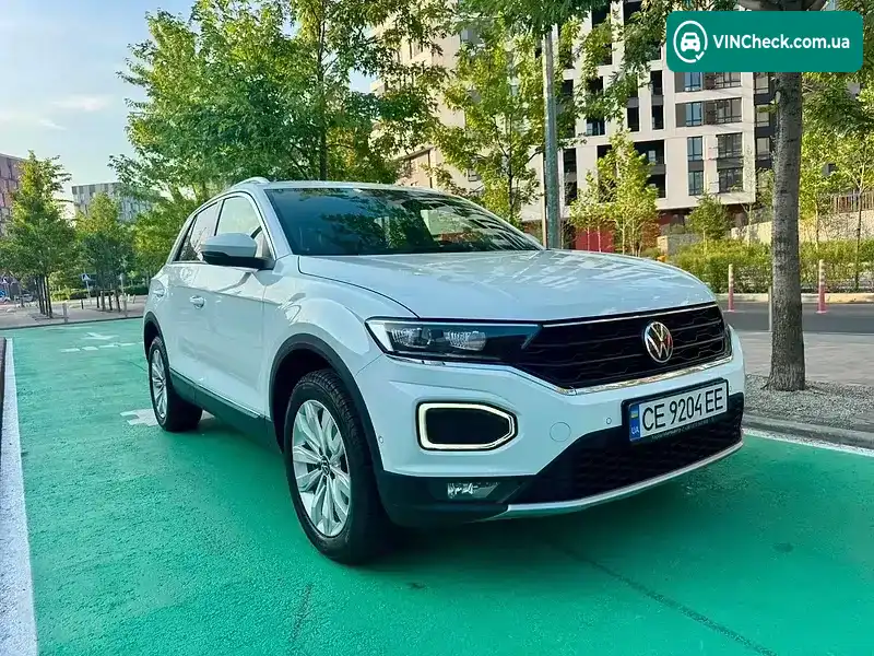 Volkswagen T-Roc 2021, фото з оголошення 2 з 20, VIN WVGZZZA1ZNV072084