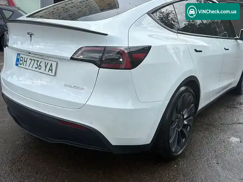 Tesla Model Y 2022, фото з оголошення 1 з 20, VIN 7SAYGDEF0NF461214