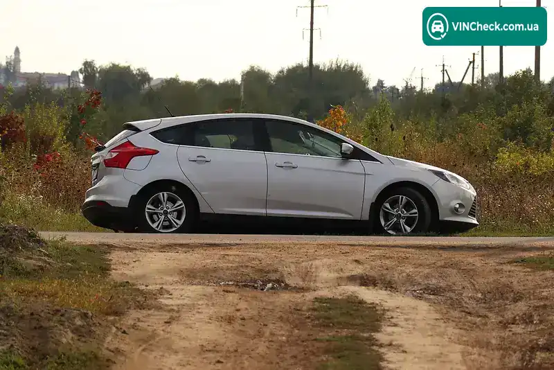 Ford Focus 2012, фото з оголошення 1 з 20, VIN WF0KXXGCBKCK31893