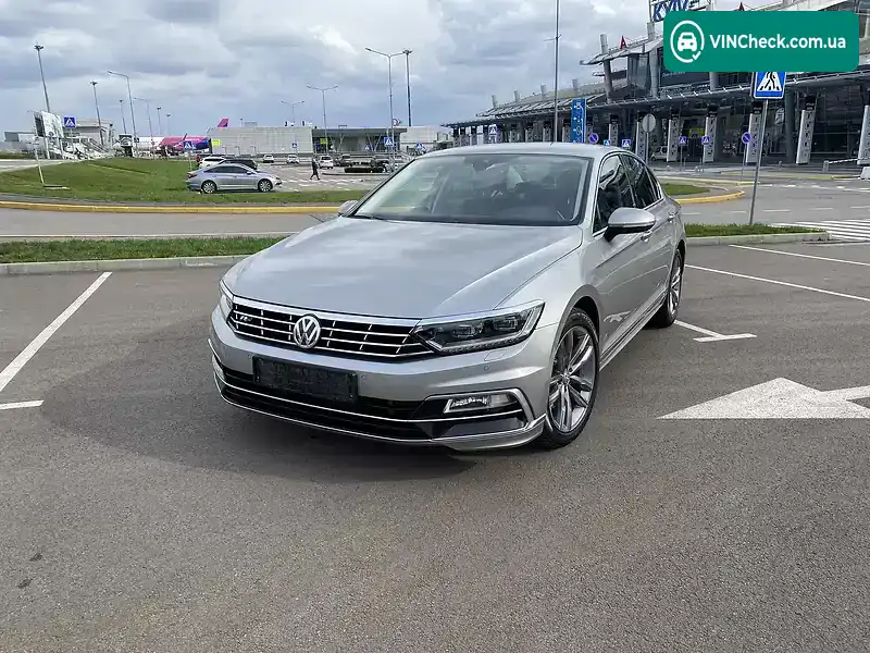 Volkswagen Passat 2017, фото з оголошення 2 з 20, VIN WVWZZZ3CZHE176125