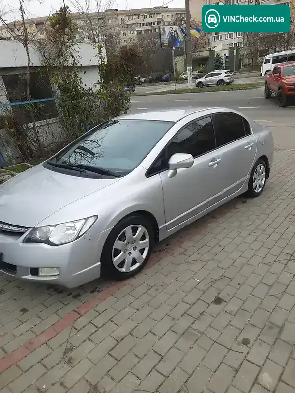 Honda Civic 2008, фото з оголошення 1 з 11, VIN NLAFD76408W023000