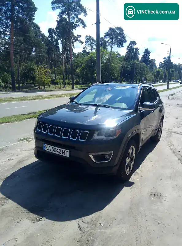 Jeep Compass 2018, фото з оголошення 2 з 20, VIN 3C4NJDCB5JT401586