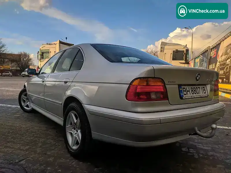 BMW 5 Series 2002, фото з оголошення 1 з 20, VIN WBADL81010GX60173
