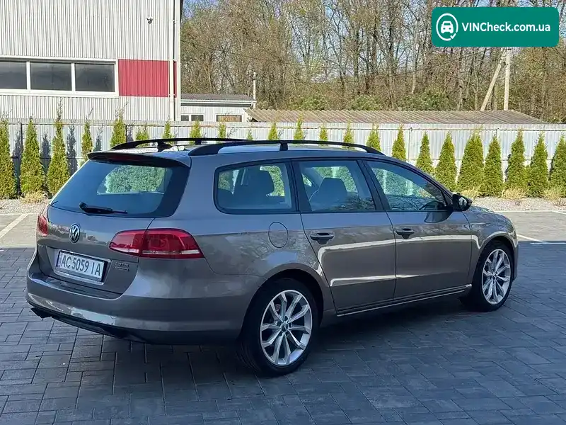 Volkswagen Passat 2010, фото з оголошення 2 з 16, VIN WVWZZZ3CZBE324193