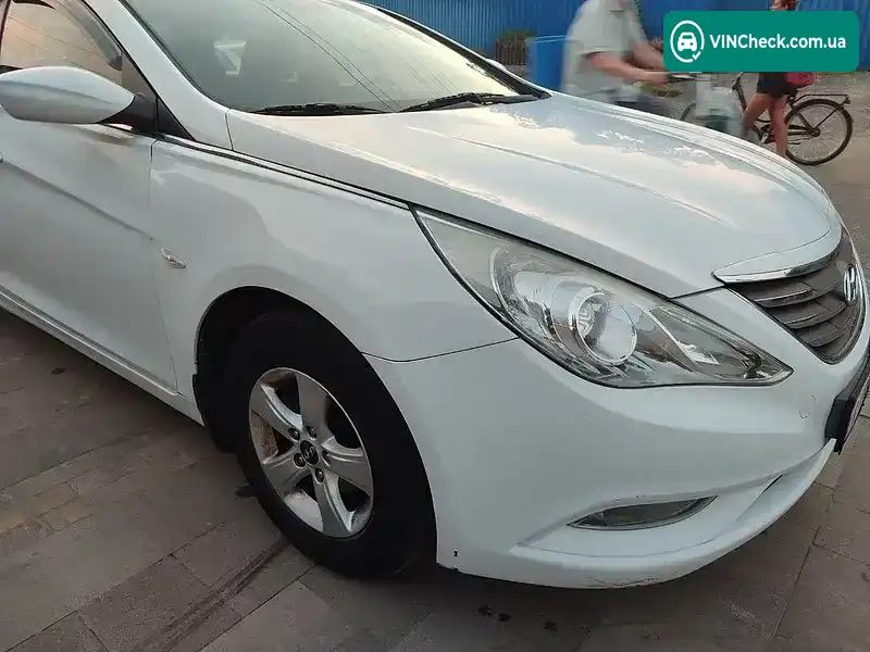 Hyundai Sonata 2012, фото з оголошення 2 з 7, VIN KMHEC41LBCA471274