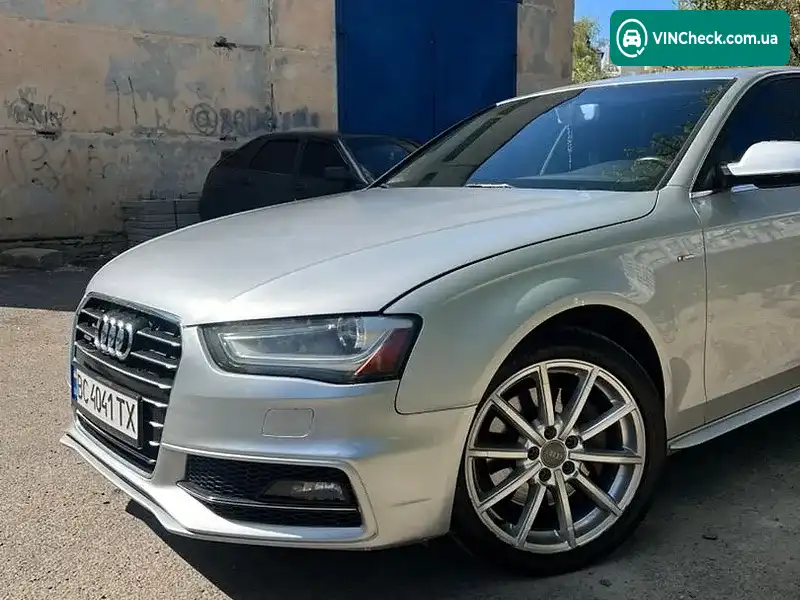 Audi A4 2013, фото з оголошення 1 з 20, VIN WAUFFAFL7EN024903