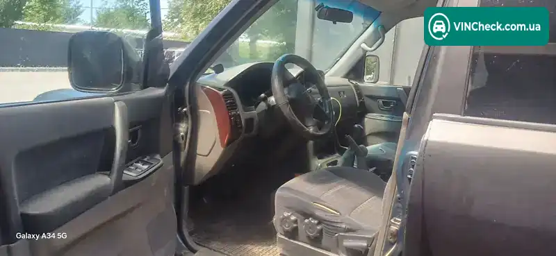 Mitsubishi Pajero 2000, фото з оголошення 1 з 20, VIN JMBLNV78W1J006894