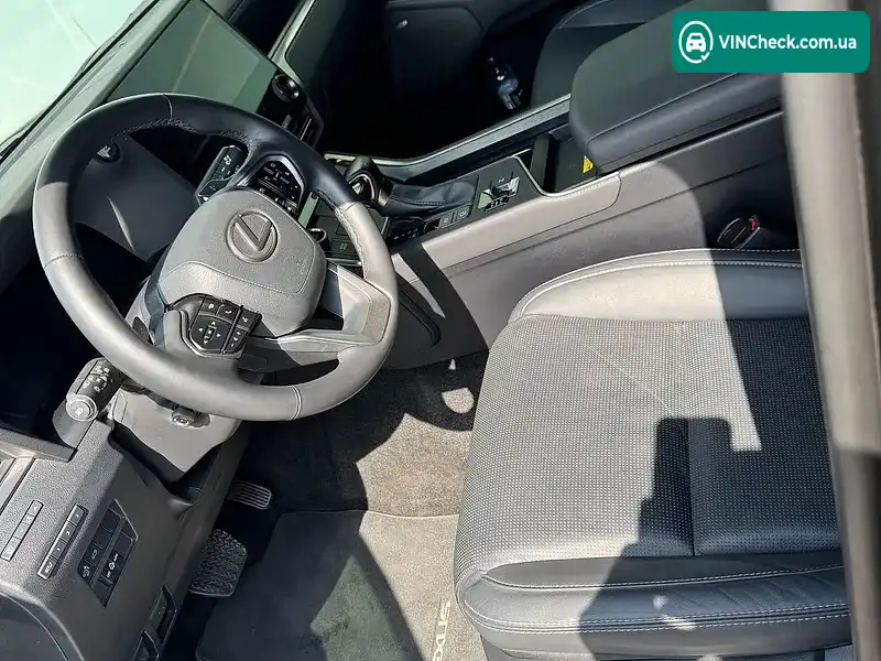 Lexus GX 2024, фото з оголошення 2 з 16, VIN JTJTBDDX605020954