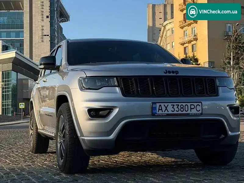 Jeep Grand Cherokee 2020, фото з оголошення 2 з 20, VIN 1C4RJFBG8LC334295