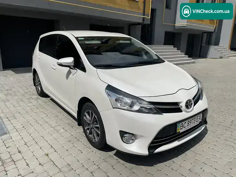 Toyota Verso 2013, фото з оголошення 1 з 20, VIN NMTDG26R90R052530