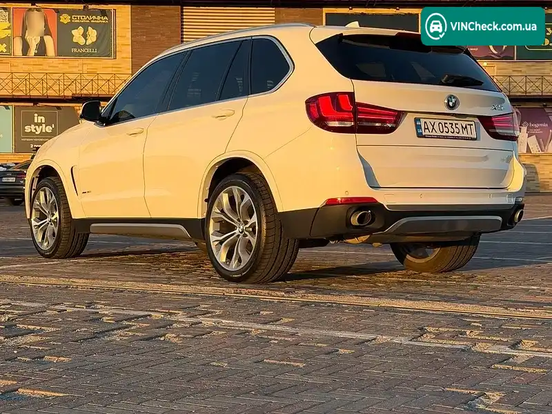 BMW X5 2017, фото з оголошення 2 з 13, VIN 5UXKR0C38H0V80547