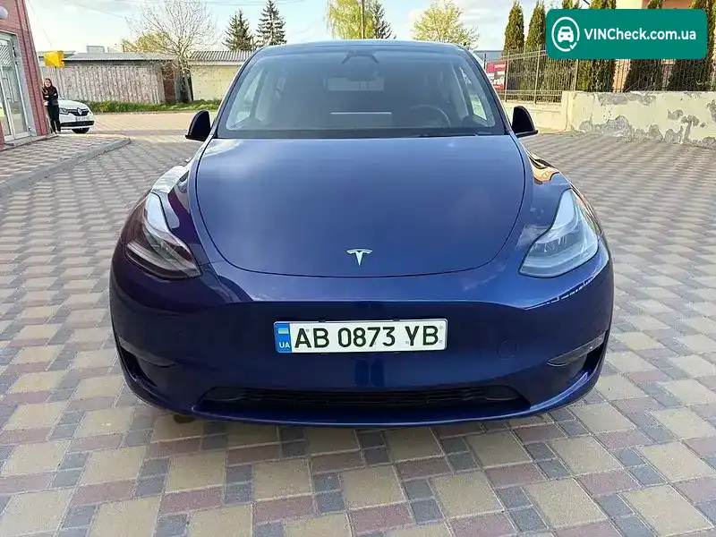 Tesla Model Y 2023, фото з оголошення 2 з 18, VIN 7SAYGDEE4PA193940