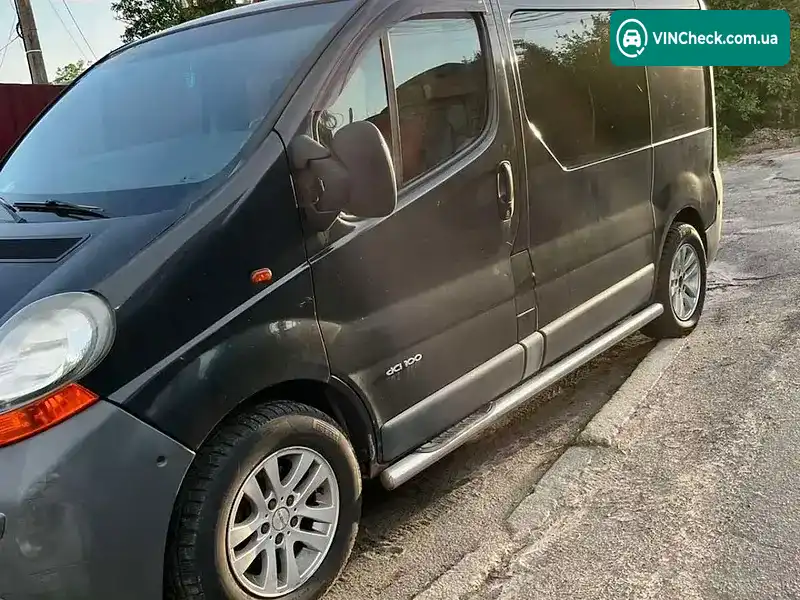 Renault Trafic 2006, фото з оголошення 1 з 5, VIN VF1FLACA66Y140788